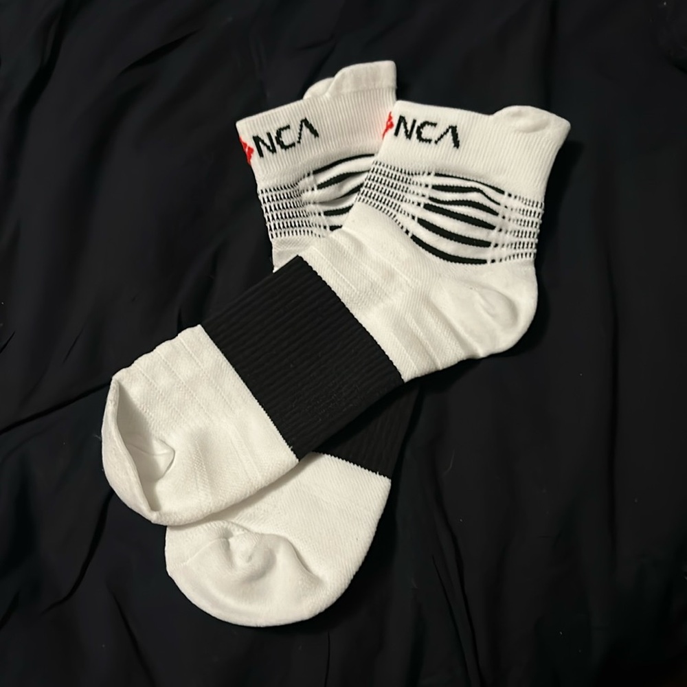 Neenca compression athletic socks
New without tags